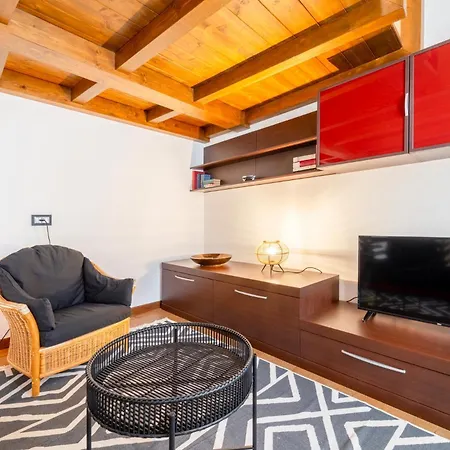 Roncati Loft Apartment Bellagio