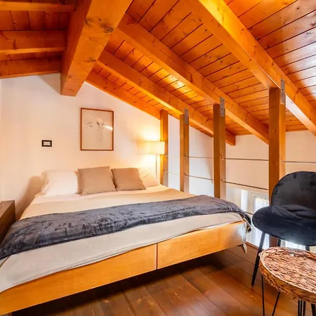 Roncati Loft Apartment *